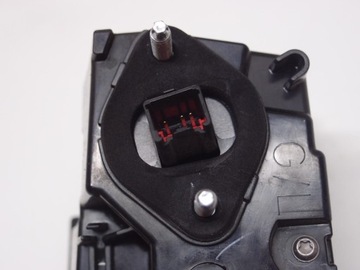 фото thumb №8, Лампа крышки левый зад evoque ii k8d2-13a421ac