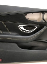 Mercedes w205 кабріолет  amg обшивка двері ліва в Україні, фото thumb