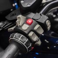 фото thumb №3, Заглушки отверстий зеркало задний мотоцикл шторка камера зеркало заглушки