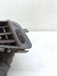 фото thumb №11, Opel zafira c 2012 бічна решітка обдув панелі приладової панелі