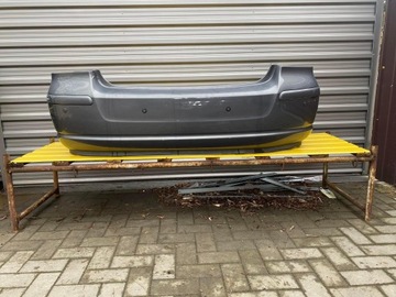 фото thumb №1, Toyota avensis t25 бампер зад хэтчбек