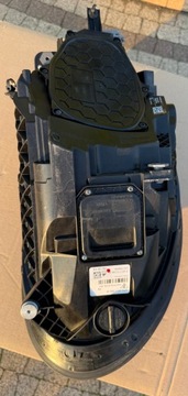 фото thumb №11, Porsche 911 992 turbo s лампа права led matrix idelana комплектна чорна