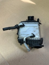 Радіатор повітря, інтеркулер mercedes e klasa w213 s, om654, 2.2cdi Недорого, фото thumb