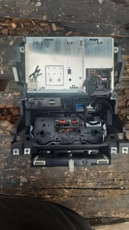 фото thumb №4, Audi a3,8p.radio рамка комплект 8p0858005c