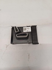 фото thumb №1, Панель сиденье maserati levante 00670183948