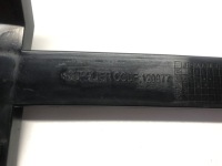 Tesla x напрямна кронштейн лампи правий 1046959-00-f Доставка, фото thumb