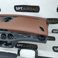 фото thumb №4, Оригінальна консоль середня mercedes-benz a w176