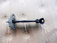 фото thumb №1, Обмежувач двері задній праві toyota yaris ii 5d