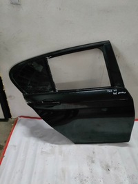 фото thumb №1, Bmw f20 дверь правый задняя schwarz 2