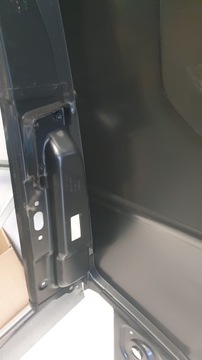 фото thumb №9, Vw volkswagen caddy 2k7 крило задній лівий обшивка ліві задні 2k7809603d