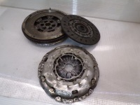 фото thumb №1, Сцепление двухмассовый диск прижим volkswagen passat b7 2.0 tdi cff 415058310