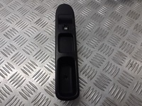 фото thumb №1, Панель скло правий перед peugeot 307