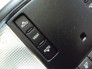 фото thumb №7, Панель люк лампочки кабины grand cherokee wk2