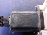 фото thumb №4, Bmw x1 e84 моторчик стекло перед левый 6927027