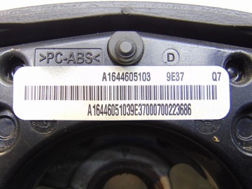 фото thumb №14, Руль чёрная кожа мульти лепестки mercedes ml w164 w251 a1644605103