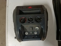 фото thumb №1, Рамка консоли audi a3 8l 8l0863243