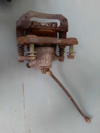 фото thumb №5, Супорт гальмівний t lexus is300h 2017r.