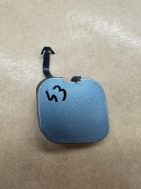 фото thumb №1, Renault espace iv заглушка фаркоп бампера 20101072