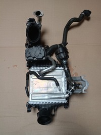 фото thumb №1, Радіатор інтеркулер a6540103811/a6540107502 mercedes-benz