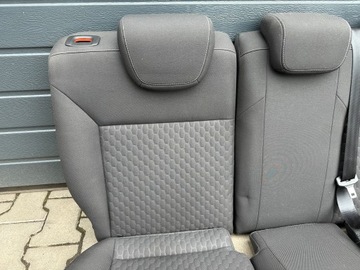 фото thumb №7, Ford focus mk3 универсал диван сиденья задние кронштейны