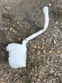 фото thumb №1, Бачок омывателя peugeot 207 sw 9648337580