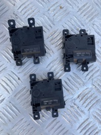 фото thumb №1, Моторчик отопителя toyota prius iv 15-