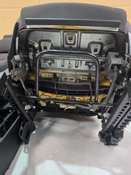 фото thumb №7, Сидіння диван салон ford puma ii mk2 червона nić