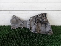 фото thumb №1, Volvo v70 iii 07- 2.4 d5 кронштейн генератора 31258329