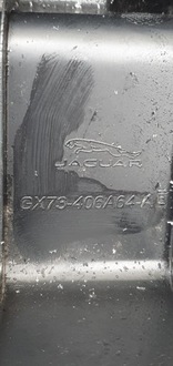 фото thumb №7, Молдинг защита поперечина заднего багажника jaguar xe gx73-406a64-a