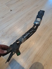 Meriva a направляющая кронштейн бампера правый + левый задняя 93330081 93330081 с Разборки, фото thumb