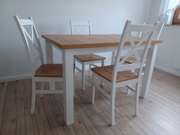 Красивый комплект из стола 120х80 и 4 тевтонских стульев ZF 8