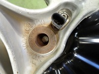 фото thumb №9, Ступица задняя правая skoda octavia iv rs 21r kombi 3q0501117a 3q0615612b