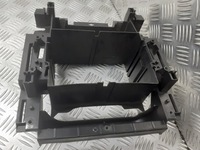 фото thumb №3, Консоль корзина радио mercedes w203 a2036890216