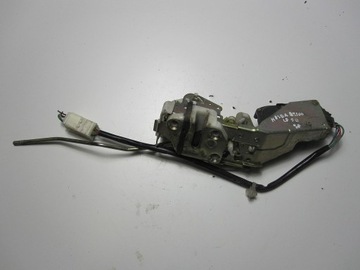 фото thumb №1, Замок дверь переднее левый mazda demio 5d 98r