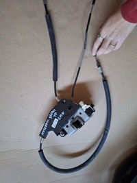 фото thumb №1, Maserati ghibli замок дверь правый зад 6pin