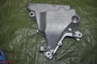 фото thumb №1, Опора кронштейн vw up cross citigo mii 04c199207e