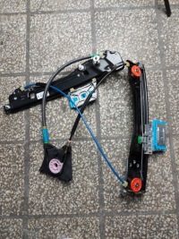 фото thumb №1, Подъемник механизм стекло правый задняя audi a5 8w f5a