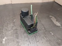 фото thumb №8, Помпа центрального замка hella volkswagen passat b4 3a0962257