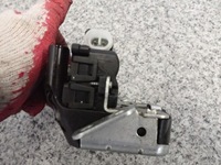 фото thumb №5, Mitsubishi colt 04-08 3d замок крышки багажника