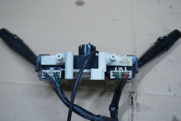 фото thumb №8, Ssangyong rexton перемикач комбінований 05r eu