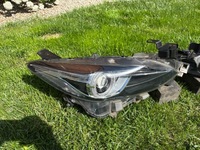 фото thumb №1, Комплектна лампа права ксенон mazda 3 bm bht651030