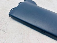 Corolla cross гібрид накладка корпус сидіння акумулятора середня 76971-47020 Зі Шроту, фото thumb