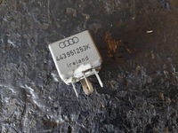 фото thumb №8, Реле 214 volkswagen passat b5 443951253k