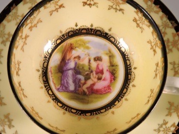 Чашка с изображением Богини-Нимфы, антиквар, 1900 г., Вена.