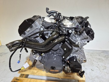 KTM 1290 SUPER DUKE R 20-24 SILNIK GWARANCJA ROZRUCHOWA PRZEBIEG 4800KM