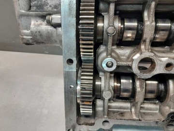 фото thumb №10, Кришка клапанів вали vectra c 1.9 cdti 55194358