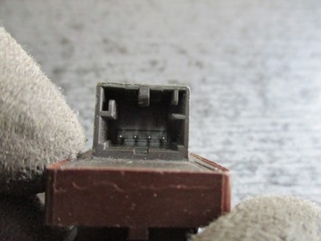 фото thumb №11, Кнопка відкривання кришки багажника audi a6 c7 a8 d4 q3 4h0959831a