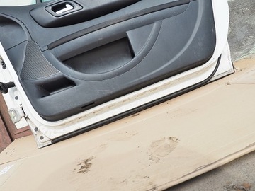фото thumb №8, Citroen c4 купе 3-d дверь правые лак запчасть белый красивый