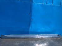 фото thumb №1, Toyota prius iii правая планка накладка пороговая 8w1