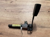 фото thumb №1, Натягувач роз'єм поперечина лівий задня bmw e60 e61 9117189